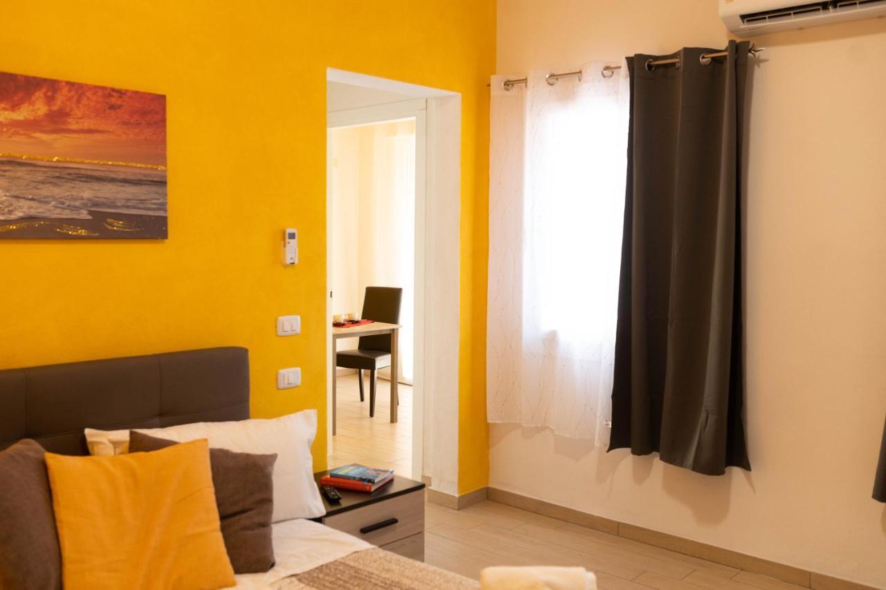 Dimora Rossa Bed & Breakfast Sottomarina Ngoại thất bức ảnh