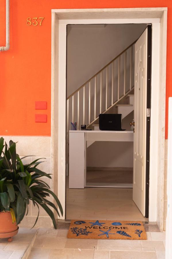 Dimora Rossa Bed & Breakfast Sottomarina Ngoại thất bức ảnh